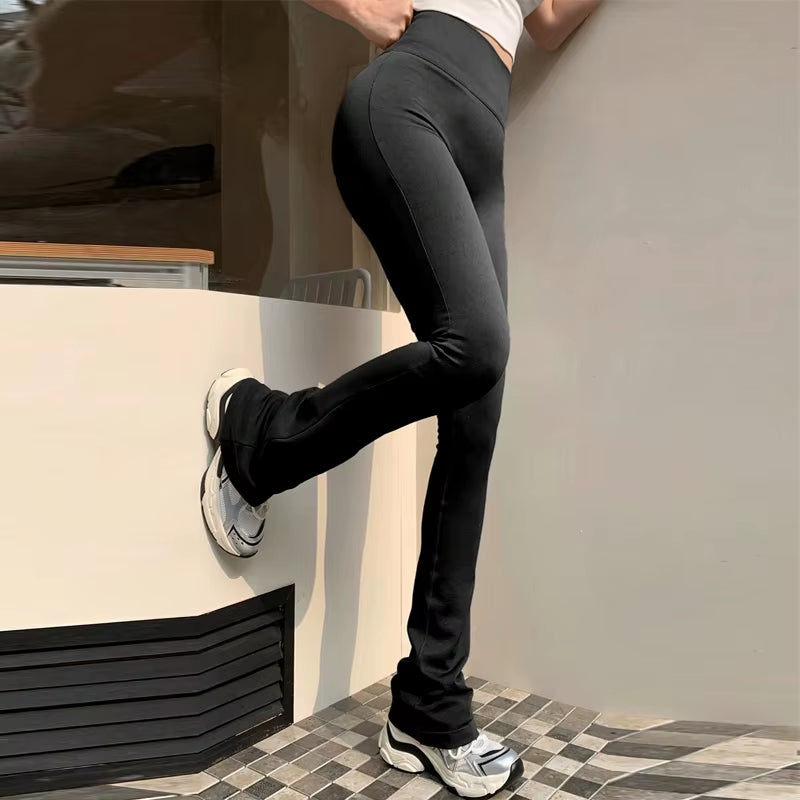 Seamless High-Waisted Compression Leggings for Flattering Fit and Ultimate Comfort